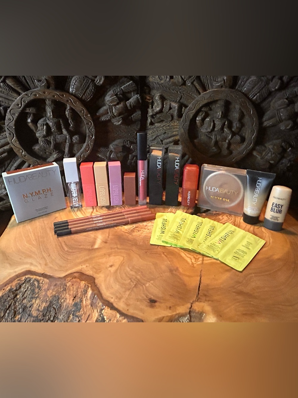 The HUDA BEAUTY Makeup Bundle